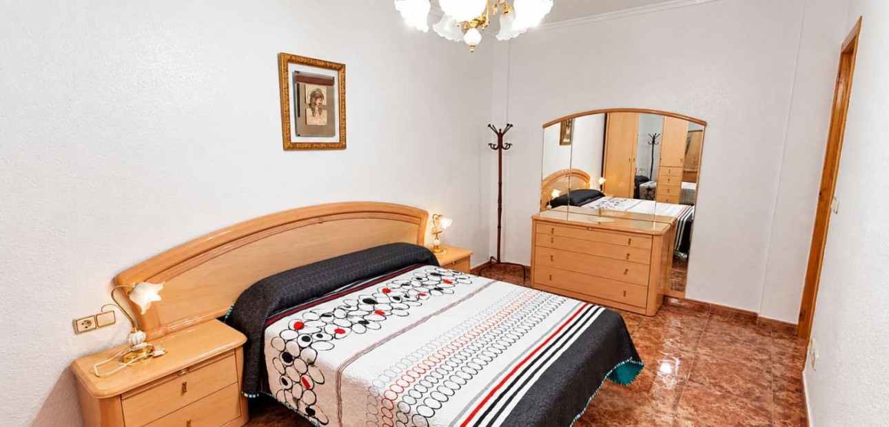 Sale - Apartment / flat -
Rojales - Rojales - Village