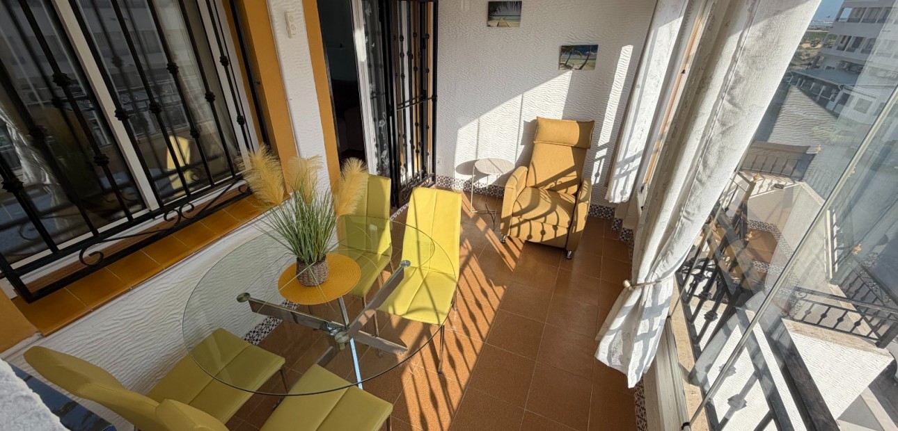 Sale - Apartament -
Vistabella Golf