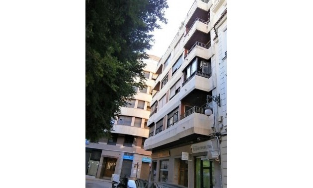 Herverkoop - Appartement / flat -
Orihuela - Zona Centro