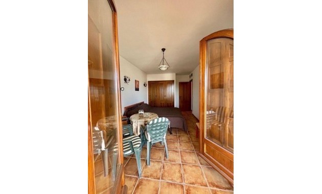 Sale - Apartment / flat -
Torrevieja - Punta prima