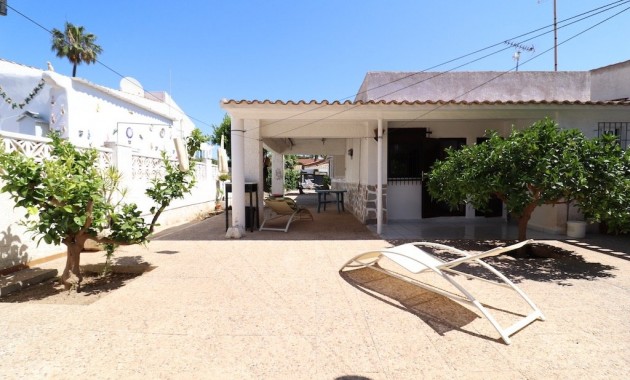 Venta - Terraced house -
Orihuela Costa - Lomas de Cabo Roig
