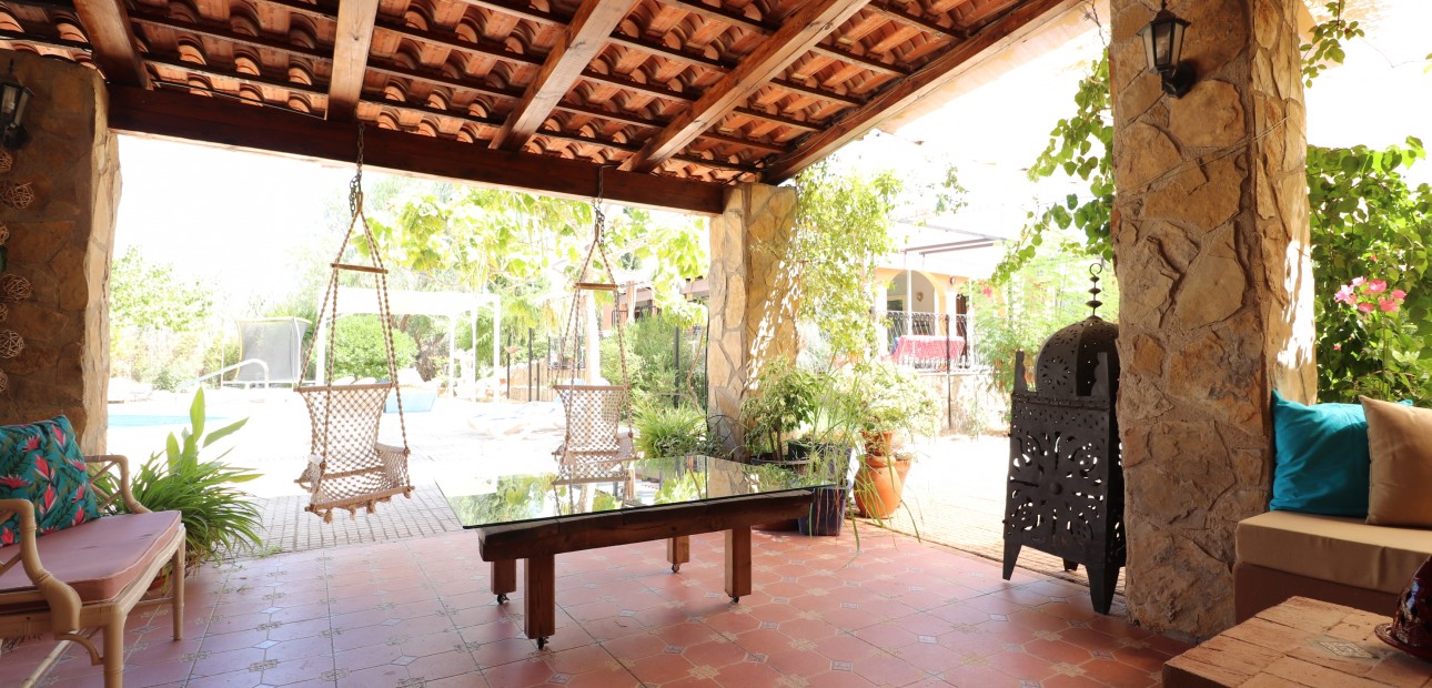 Sale - Country Property -
Catral - Catral - Country