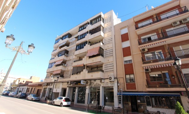 Sale - Apartment / flat -
Guardamar del Segura - Guardamar Center