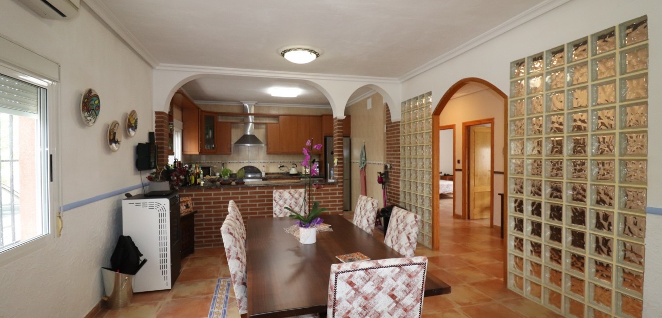 Sale - Country Property -
Albatera