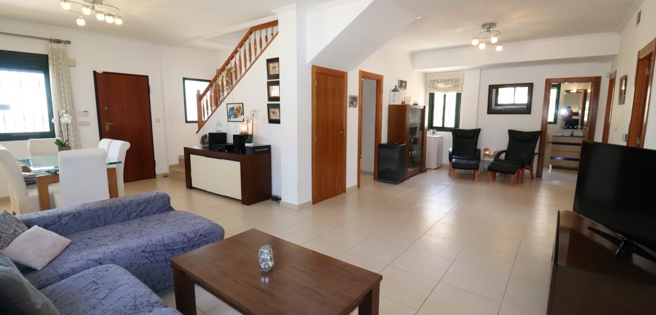 Sale - Villa -
Ciudad Quesada - Doña Pepa