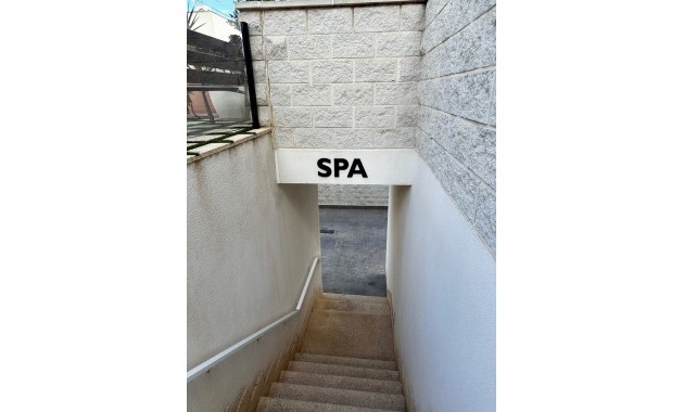 Sale - Apartment / flat -
Guardamar del Segura - Guardamar Hills