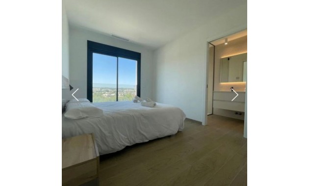 Venta - Apartamento / piso -
Las Colinas Golf