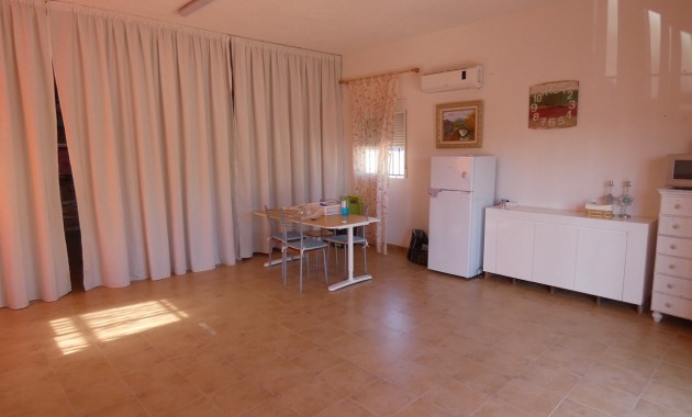 Venta - House -
Rafal