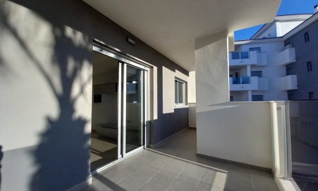 Venta - Apartamento / piso -
Dehesa de Campoamor