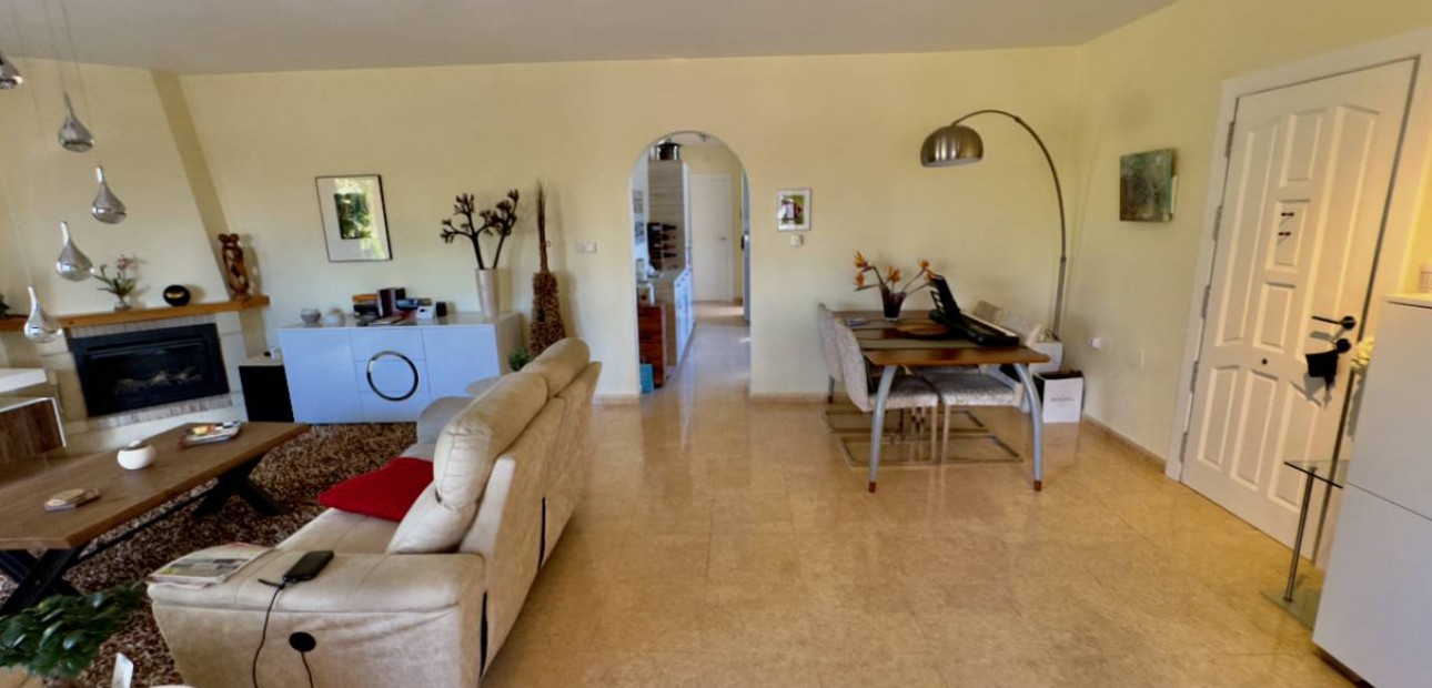 Sale - Finca / Country Property -
Daya Vieja