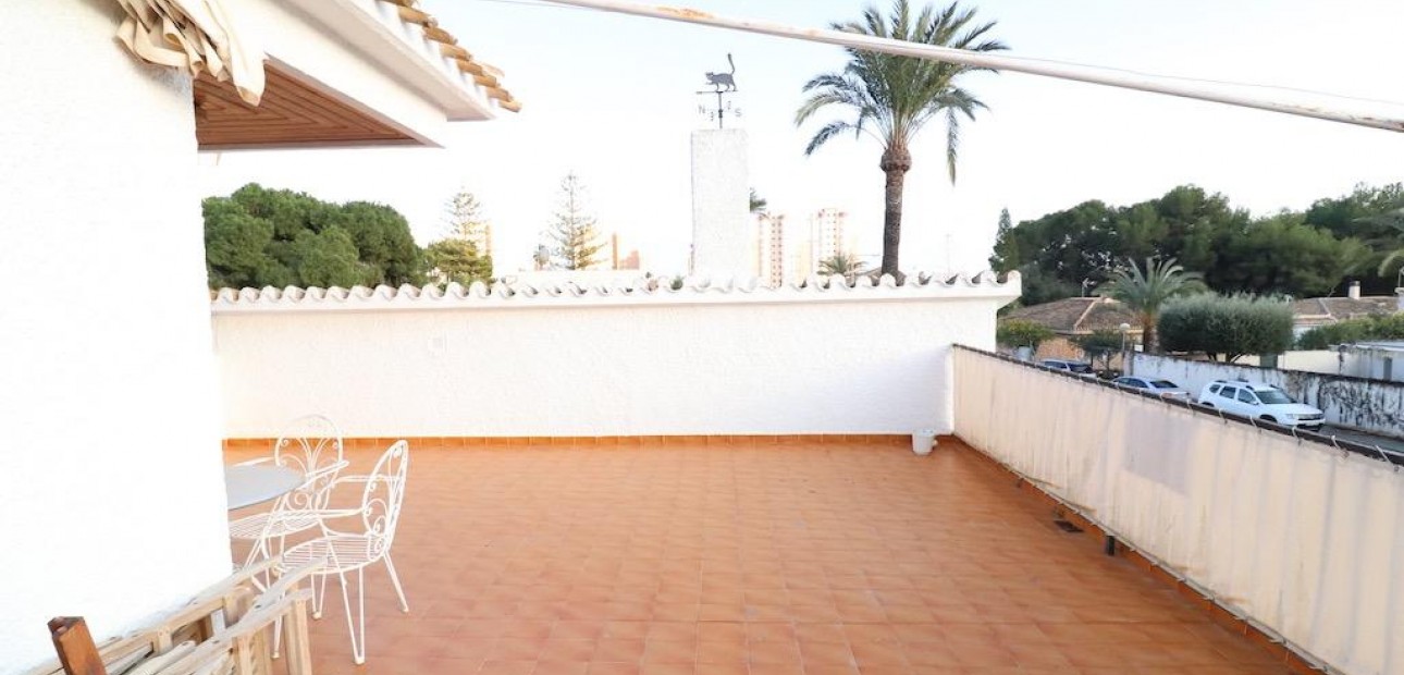 Venta - Villa -
Orihuela Costa - Altos de Campoamor