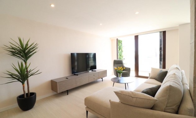 Sale - Apartment / flat -
Torrevieja - Paseo maritimo