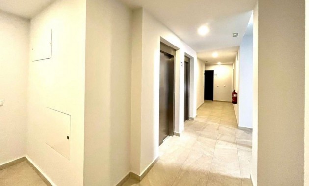 Venta - Apartamento / piso -
Orihuela Costa