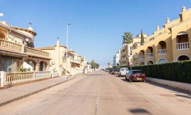 Herverkoop - Terraced house -
Denia - Puerto