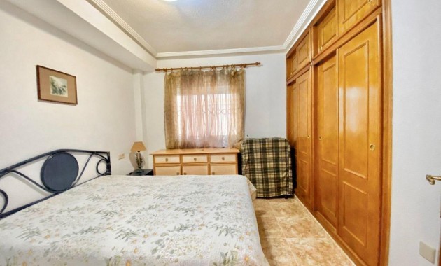 Sale - Bungalow -
Orihuela - Urbanización Perla del Mar