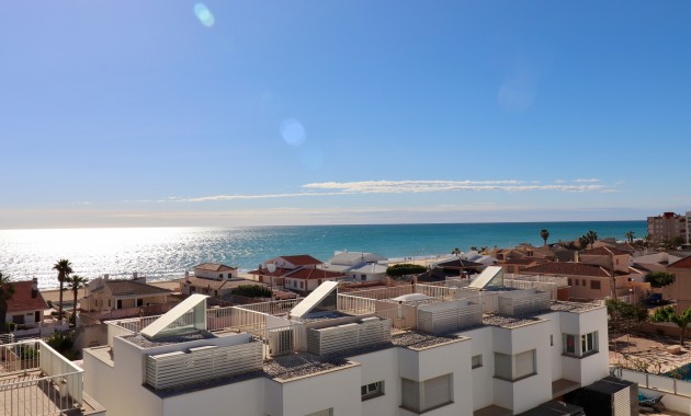 Sale - Town house -
Guardamar del Segura - Guardamar Playa