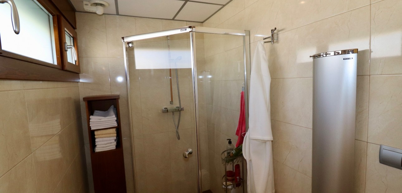 Sale - Town house -
Guardamar del Segura - Guardamar Playa