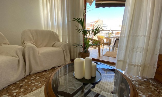 Sale - Apartment / flat -
Elche - Centro