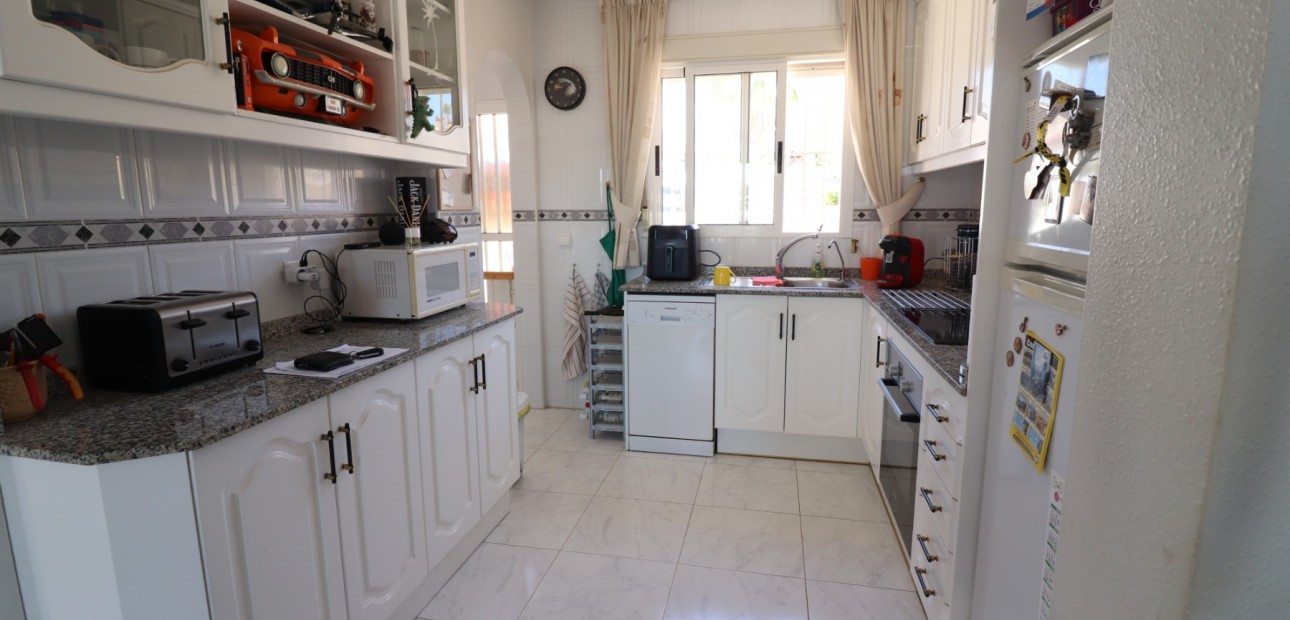 Sale - Semi Detached Villa -
Benimar - Benimar I