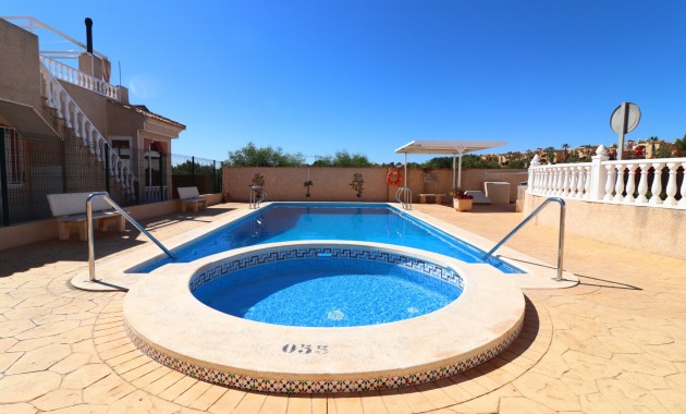 Sale - Detached Villa -
Algorfa - Montemar