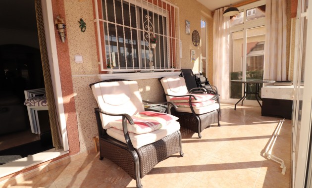 Sale - Detached Villa -
Algorfa - Montemar