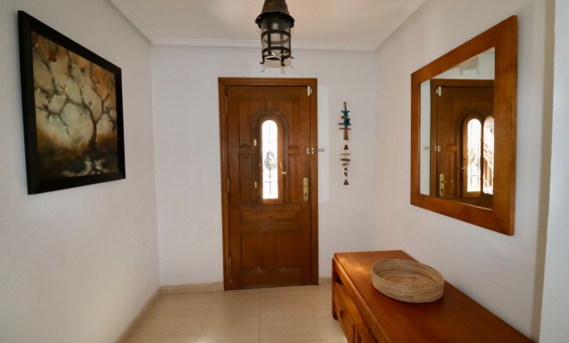 Venta - Country Property -
Catral