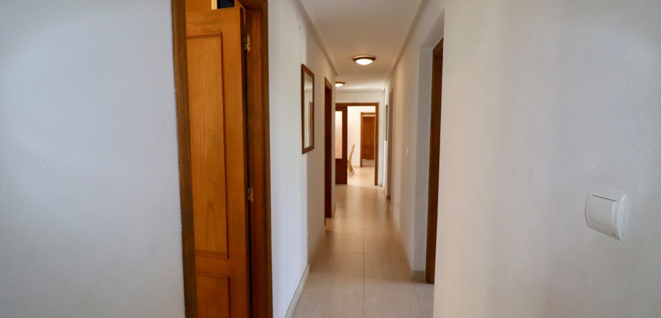 Venta - Country Property -
Catral