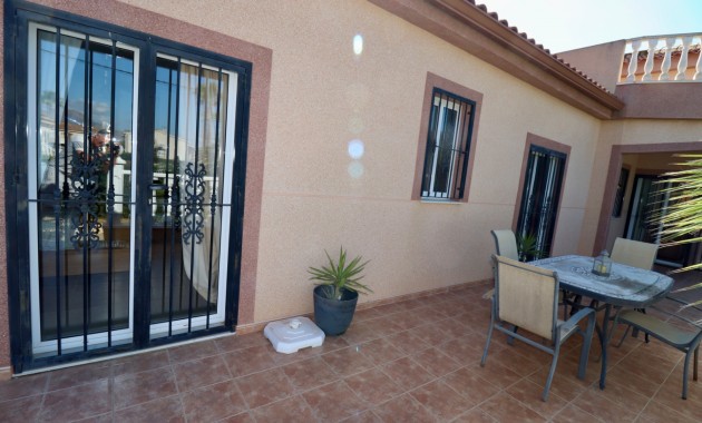 Venta - Country Property -
Catral