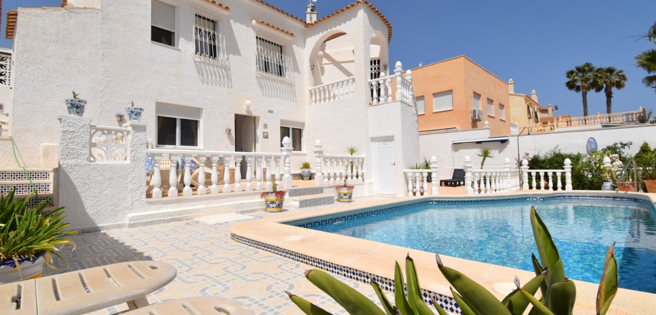 Venta - Detached Villa -
San Miguel de Salinas - BLUE LAGOON