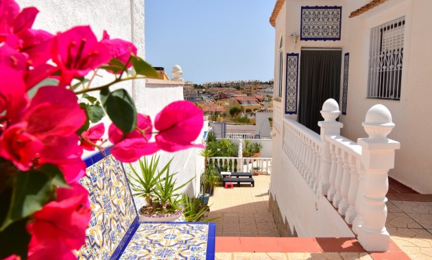 Herverkoop - Detached Villa -
San Miguel de Salinas - BLUE LAGOON