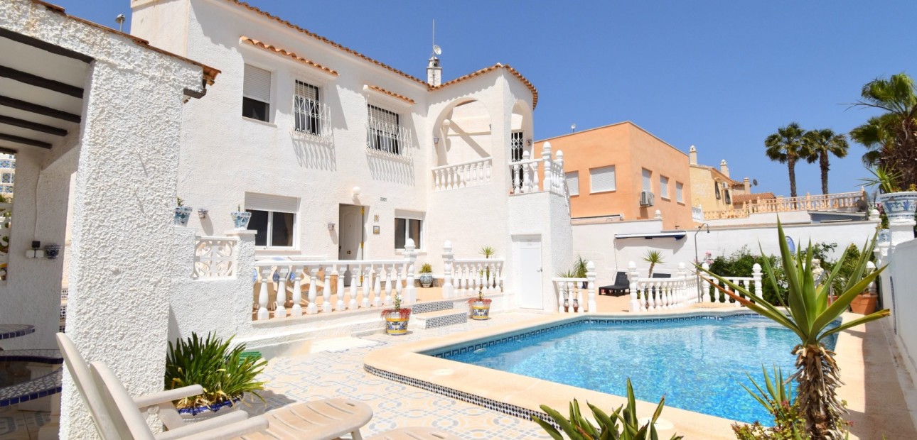 Venta - Detached Villa -
San Miguel de Salinas - BLUE LAGOON