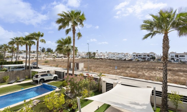 Sale - Villa -
Orihuela - Vistabella Golf